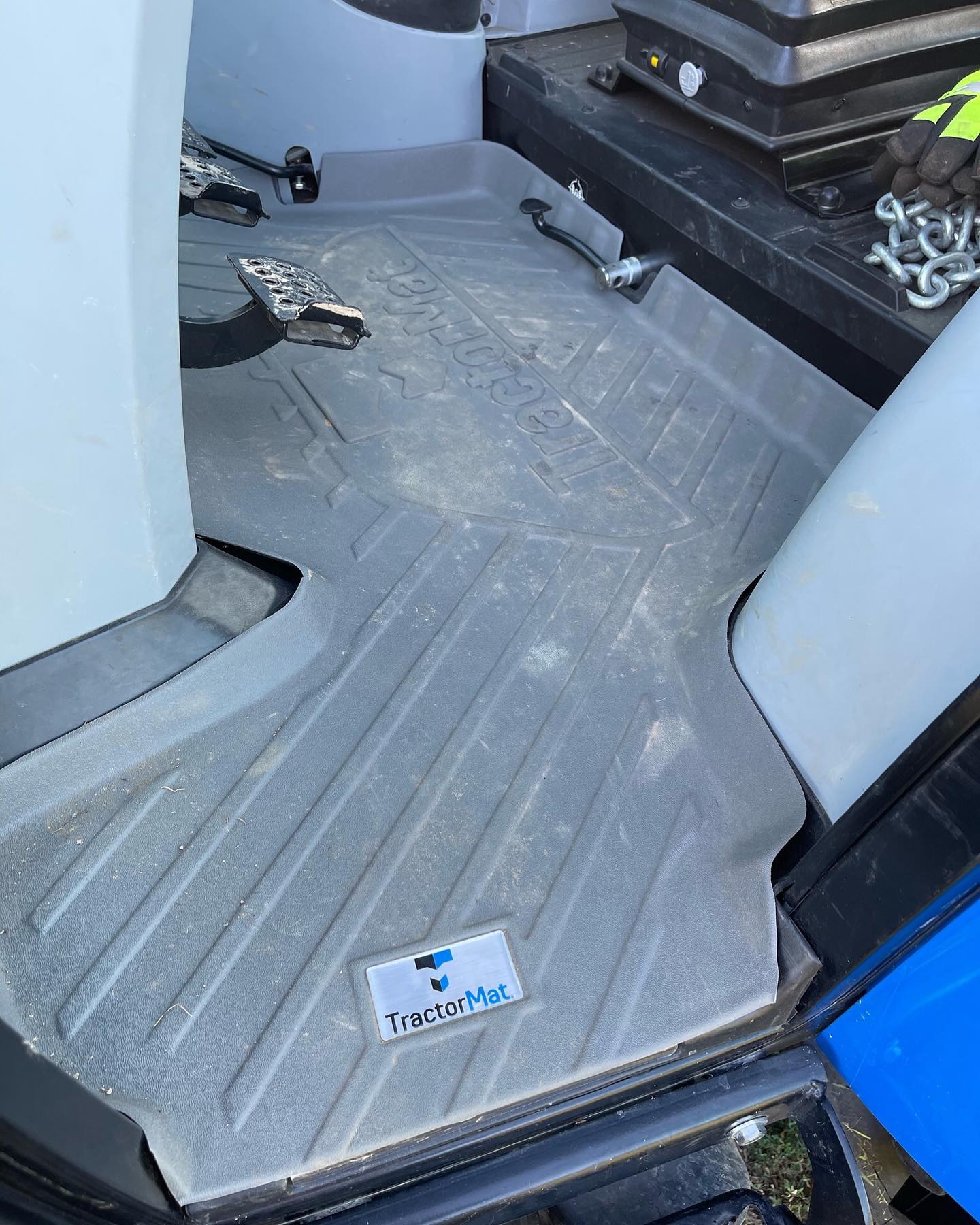 New Holland PowerStar and TG Tractor Floor Mats